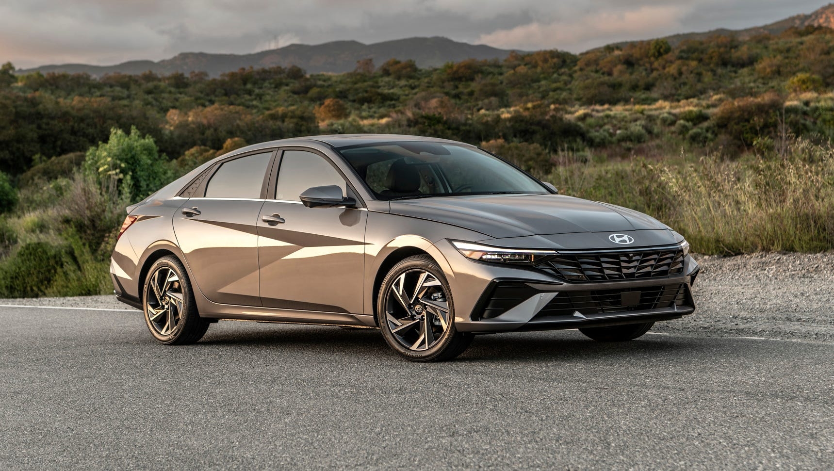 2026 Hyundai Elantra specs