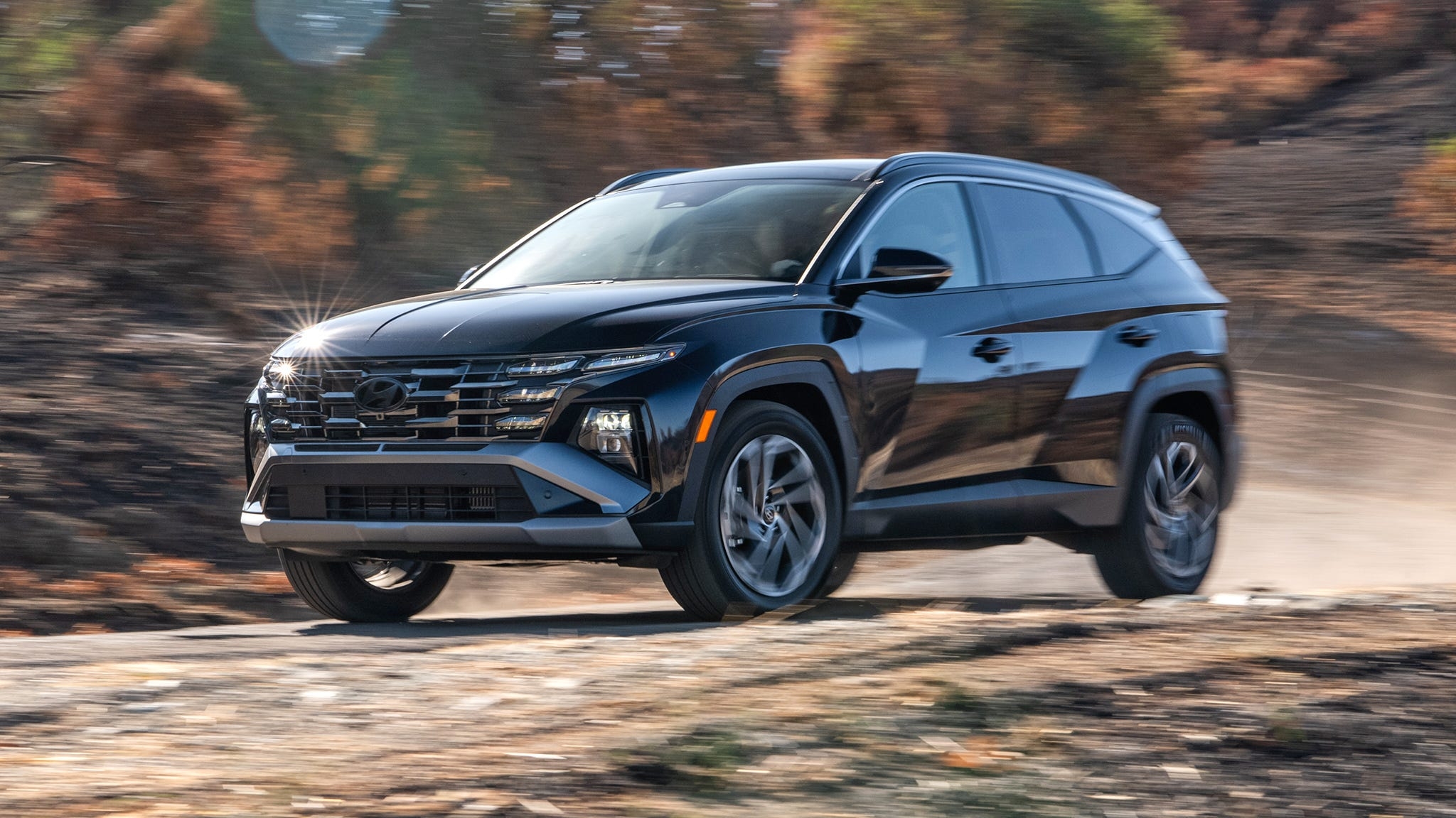 2026 Hyundai Tucson Hybrid Review Expert Insights Pricing And Trims