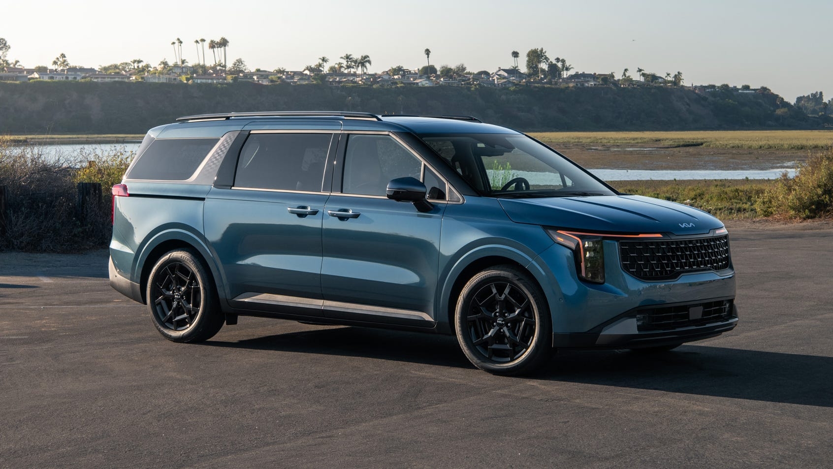 2026 Kia Carnival Review Pricing And Specs