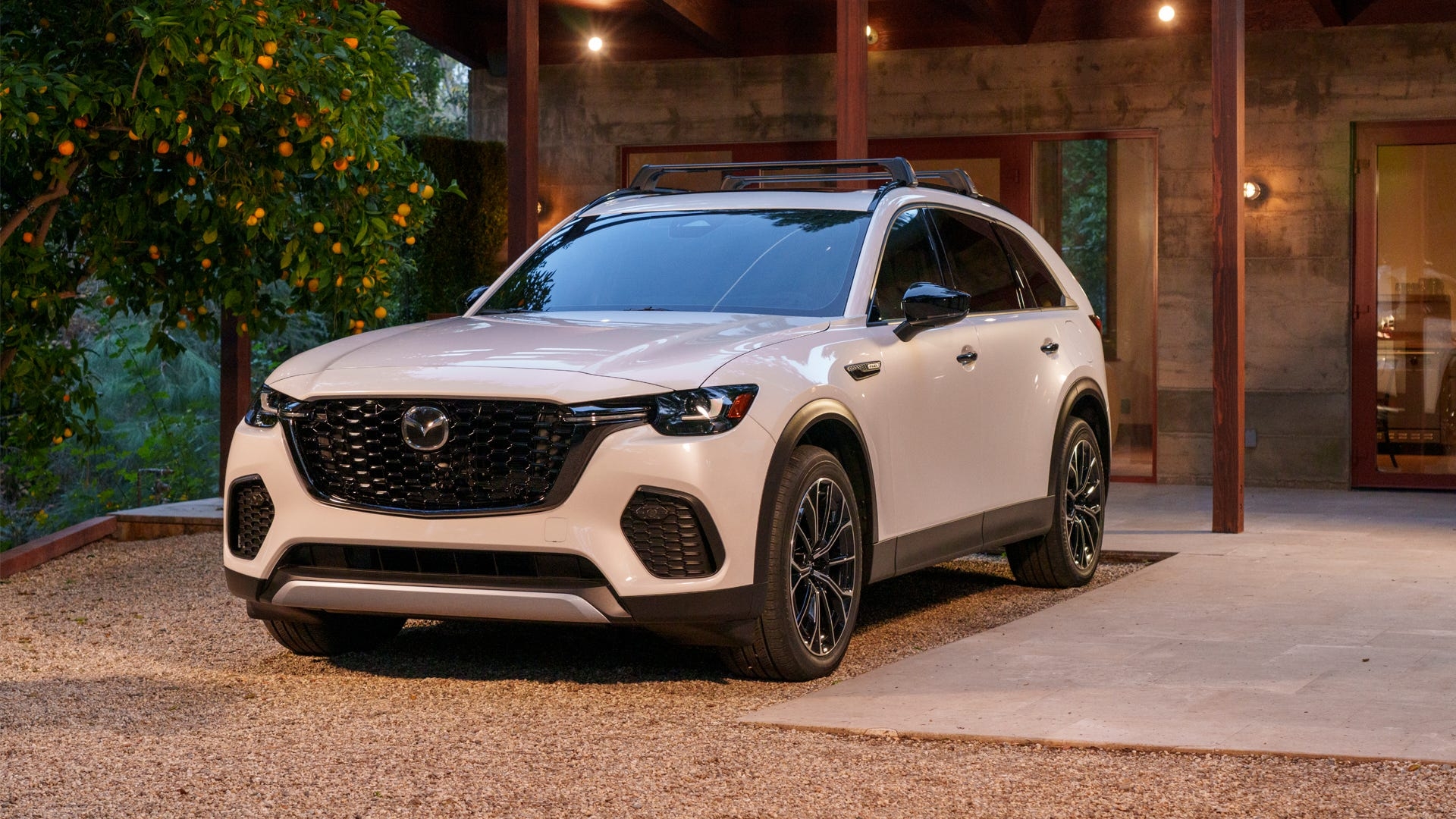 Mazda CX-70 2026 vs 2027