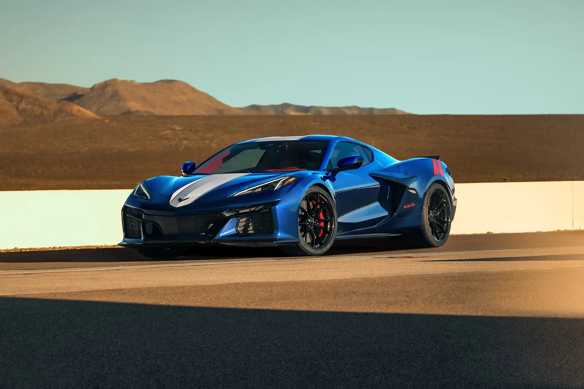 2027 Chevrolet Corvette Grand Sport Photos Specs And Design Capital One Auto Navigator