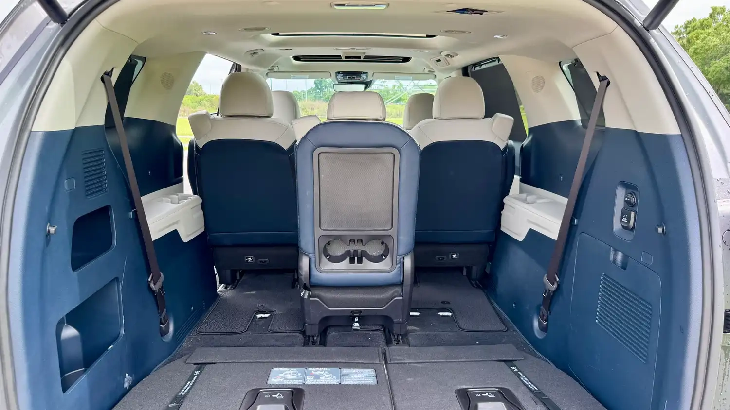 8 Reasons Why The 2026 Kia Carnival Is An Excellent Family Car