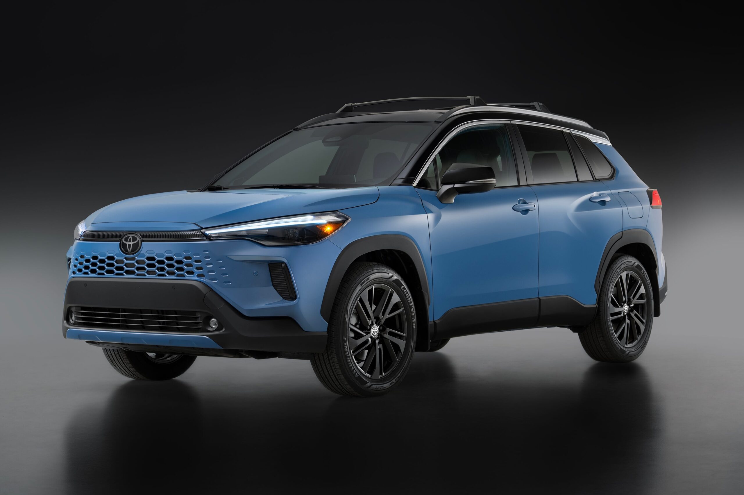 Hybrid Cars And SUVs With The Best MPG For 2026