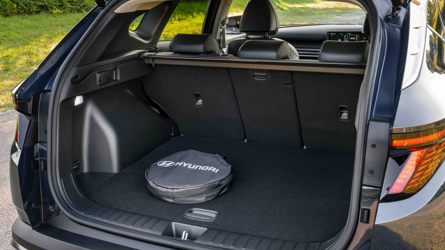 Hyundai Tucson Review 2026 Motorpoint