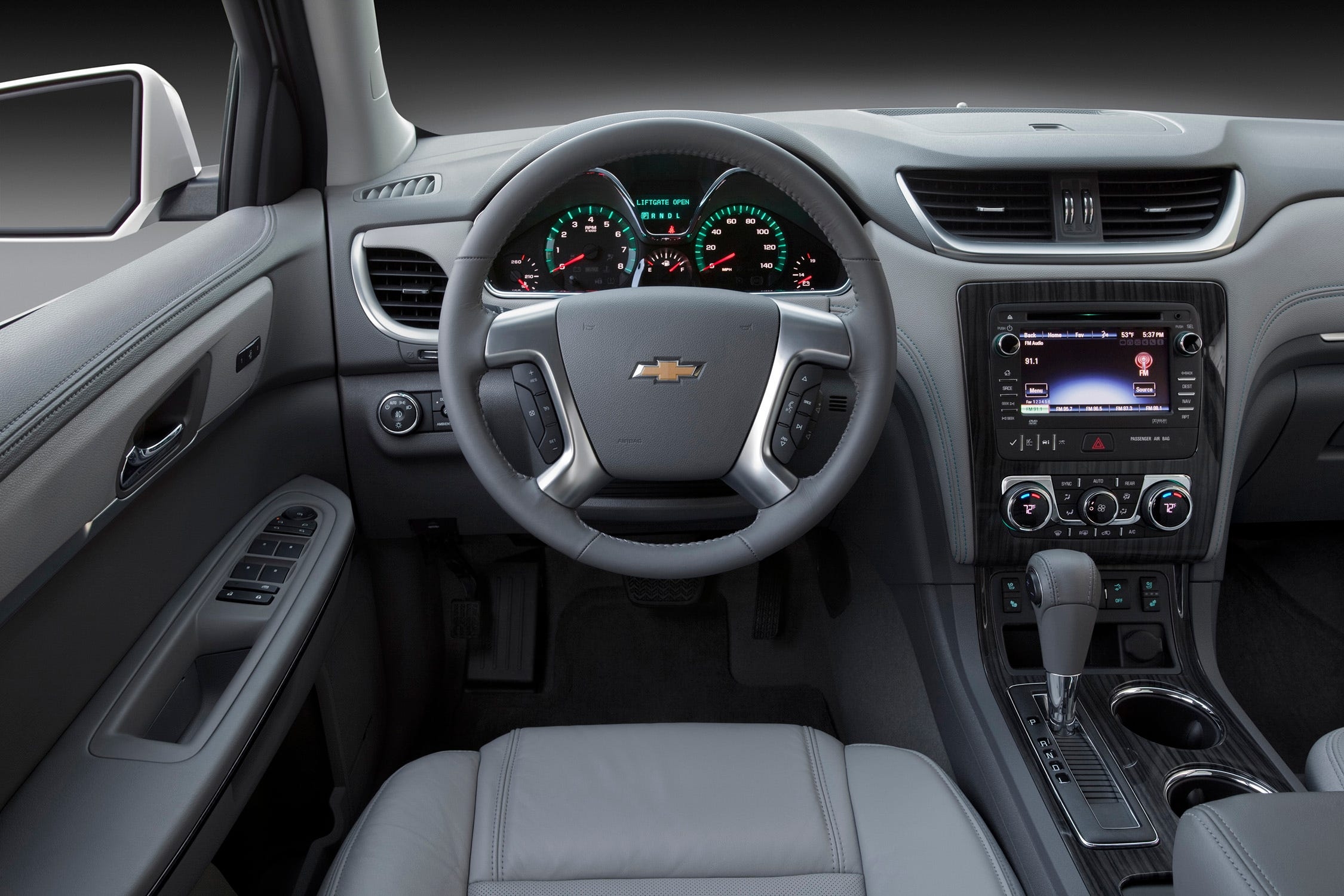 View Photos Of The 2017 Chevrolet Traverse